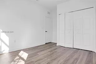 10863 NW 85th St, Doral, FL 33178 - Photo 27