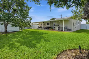 10451 SW 201st Terrace, Cutler Bay, FL 33189 - Photo 17