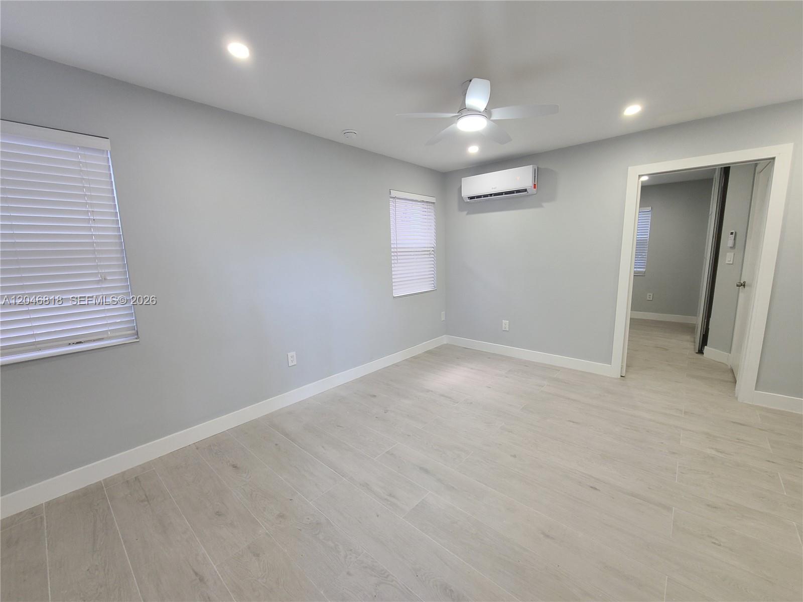 321 Hayes St ##3 main architectural view