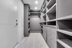 2900 NE 7th Ave, Miami, FL 33137 - Photo 31
