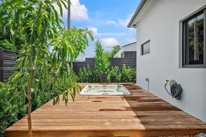 95 NW 52nd St, Miami, FL 33127 - Photo 9