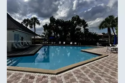 13951 Kendale Lakes Cir #807A, Miami, FL 33183 - Photo 13