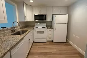 408 NW 68th Ave, Plantation, FL 33317 - Photo 5