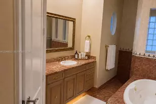 3683 W Lakes Estates Dr, Davie, FL 33328 - Photo 21