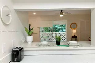 815 Middle River Dr, Fort Lauderdale, FL 33304 - Photo 15