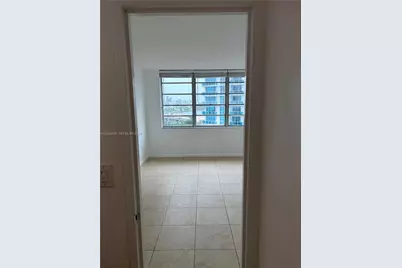 1865 79th St Cswy #8K, Miami, FL 33141 - Photo 17
