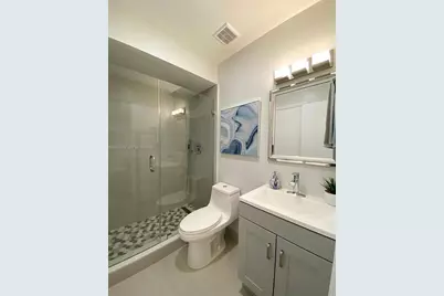 6395 W 27th Ct #201-7, Hialeah, FL 33016 - Photo 9