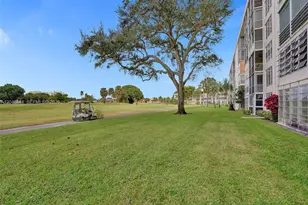 2651 S Course Dr, Pompano Beach, FL 33069 - Photo 25