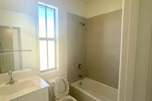 3338 W 112th St, Hialeah, FL 33018 - Photo 35