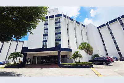 9682 Fontainebleau Blvd #203, Miami, FL 33172 - Photo 1