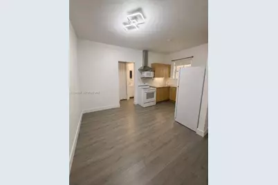 1021 NW 3rd St #106, Miami, FL 33128 - Photo 15