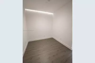 1021 NW 3rd St #106, Miami, FL 33128 - Photo 19