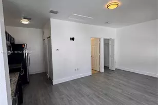 16934 SW 92nd St Cir, Miami, FL 33196 - Photo 5
