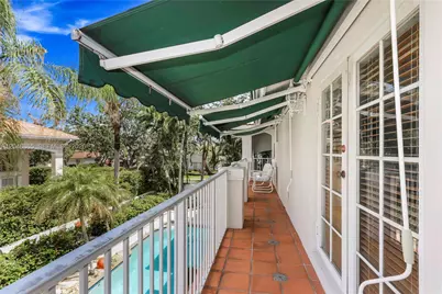 16048 NW 82nd Pl, Miami Lakes, FL 33016 - Photo 41
