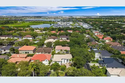 16048 NW 82nd Pl, Miami Lakes, FL 33016 - Photo 7