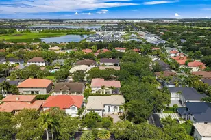 16048 NW 82nd Pl, Miami Lakes, FL 33016 - Photo 7