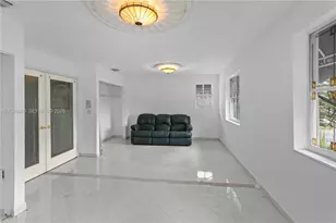 16048 NW 82nd Pl, Miami Lakes, FL 33016 - Photo 29