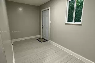 11730 SW 172nd St, Miami, FL 33177 - Photo 5