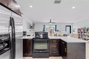 16700 SW 102nd Pl, Miami, FL 33157 - Photo 13
