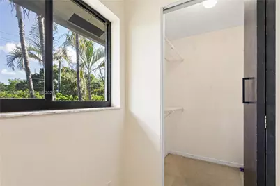 3050 S Oakland Forest Dr #2008, Oakland Park, FL 33309 - Photo 23
