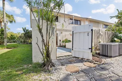 3050 S Oakland Forest Dr #2008, Oakland Park, FL 33309 - Photo 13