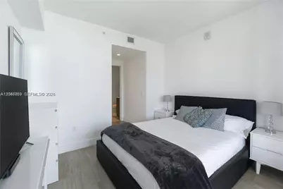 121 NE 34th St #2706, Miami, FL 33137 - Photo 13