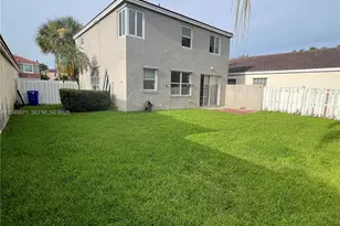 15760 NW 16th Ct, Pembroke Pines, FL 33028 - Photo 13