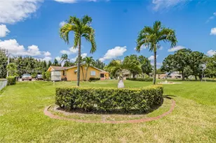 13450 SW 26th St, Davie, FL 33325 - Photo 25