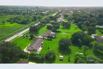 13450 SW 26th St, Davie, FL 33325 - Photo 21