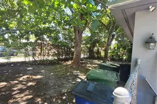 1132 Moffett St, Hallandale Beach, FL 33009 - Photo 29