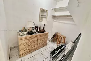 8132 Harding Ave, Miami Beach, FL 33141 - Photo 11