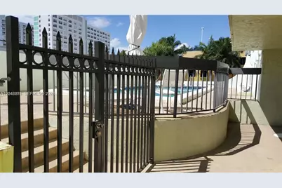 1345 West Ave #202, Miami Beach, FL 33139 - Photo 15