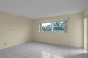 1000 NE 14th Ave, Hallandale Beach, FL 33009 - Photo 5