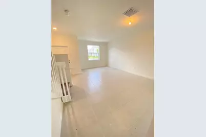 2640 SE 19th St, Homestead, FL 33035 - Photo 3