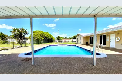 6810 NW 28th St, Sunrise, FL 33313 - Photo 25