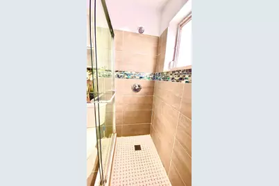 6810 NW 28th St, Sunrise, FL 33313 - Photo 9
