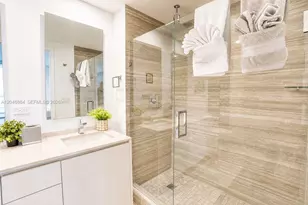 1010 Brickell Ave, Miami, FL 33131 - Photo 25
