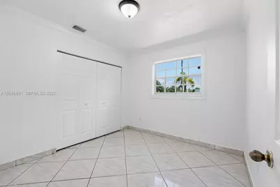 9260 SW 56th St, Miami, FL 33165 - Photo 9