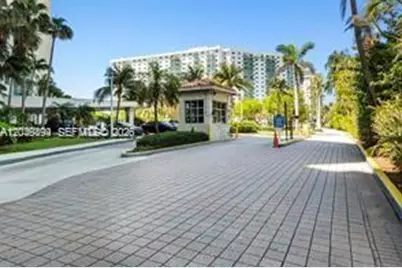 19380 Collins Ave #1423, Sunny Isles Beach, FL 33160 - Photo 31