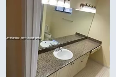 461 Ives Dairy Rd #406-2, Miami, FL 33179 - Photo 13