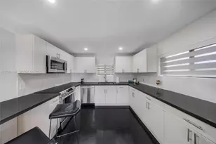 6541 SW 18th St, West Miami, FL 33155 - Photo 13