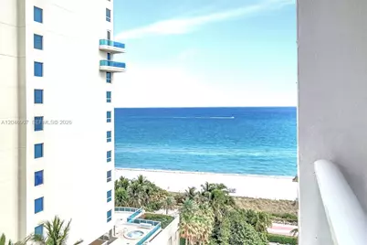 5005 Collins Ave #1224, Miami Beach, FL 33140 - Photo 3