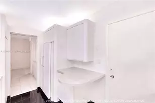 5005 Collins Ave, Miami Beach, FL 33140 - Photo 31
