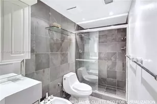 5005 Collins Ave, Miami Beach, FL 33140 - Photo 15