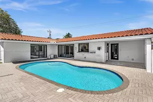 19225 NE 18th Ave, Miami, FL 33179 - Photo 45