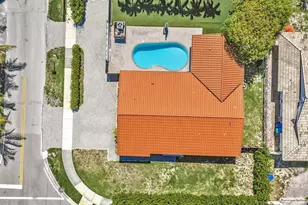 19225 NE 18th Ave, Miami, FL 33179 - Photo 55