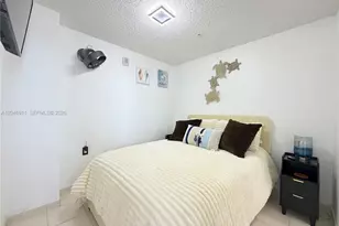2829 Indian Creek Dr, Miami Beach, FL 33140 - Photo 9