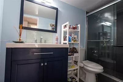 601 Three Islands Blvd #117, Hallandale Beach, FL 33009 - Photo 21