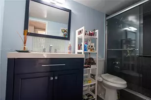 601 Three Islands Boulevard, Hallandale Beach, FL 33009 - Photo 21