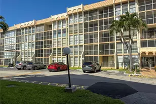 601 Three Islands Boulevard, Hallandale Beach, FL 33009 - Photo 25